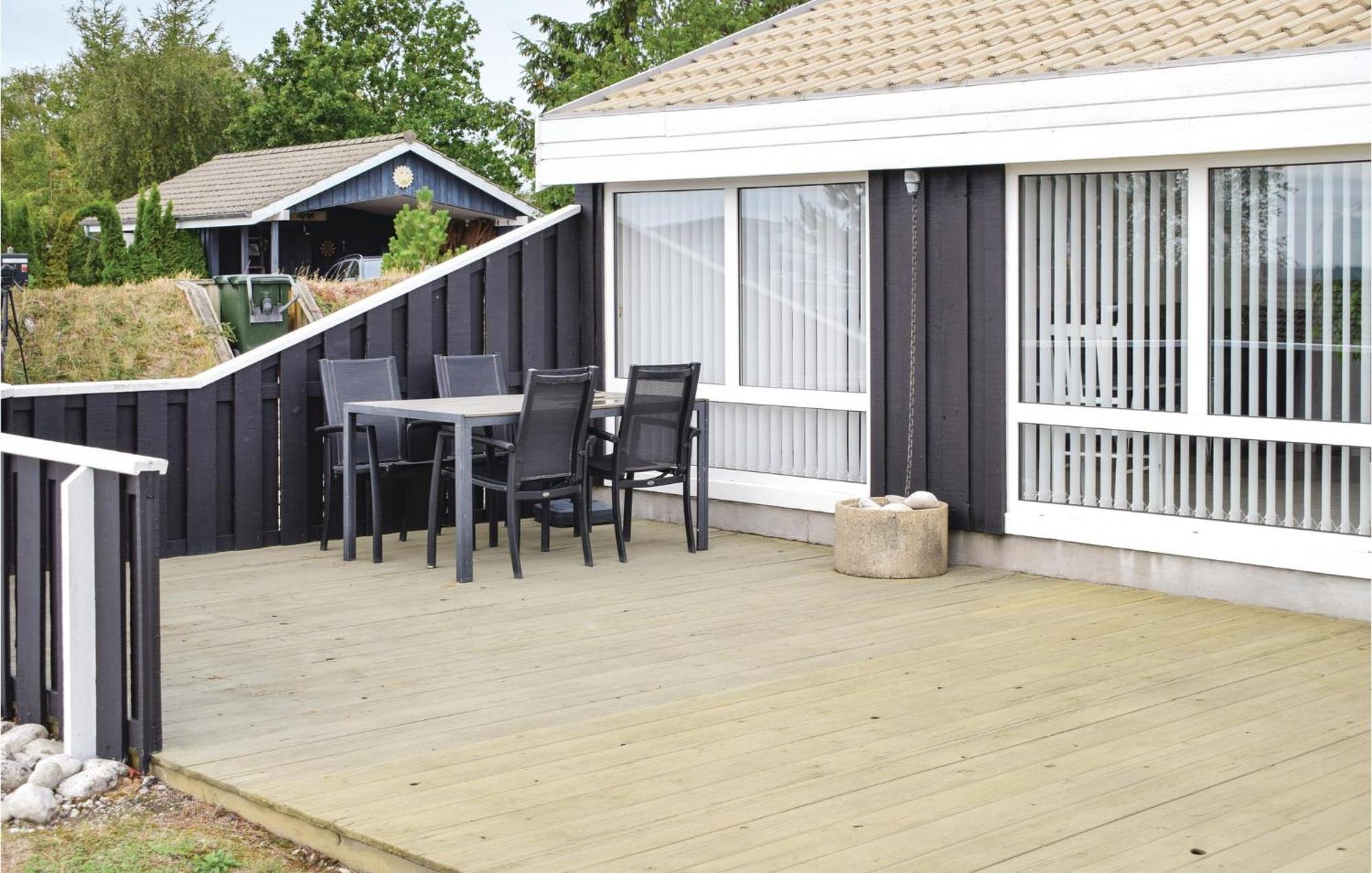 Amazing Home In Ebeltoft With Sauna מראה חיצוני תמונה