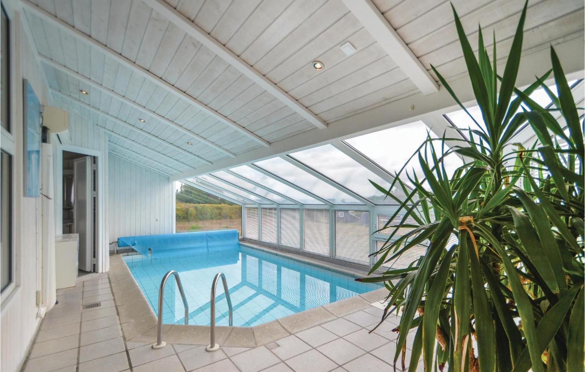 Amazing Home In Ebeltoft With Sauna מראה חיצוני תמונה